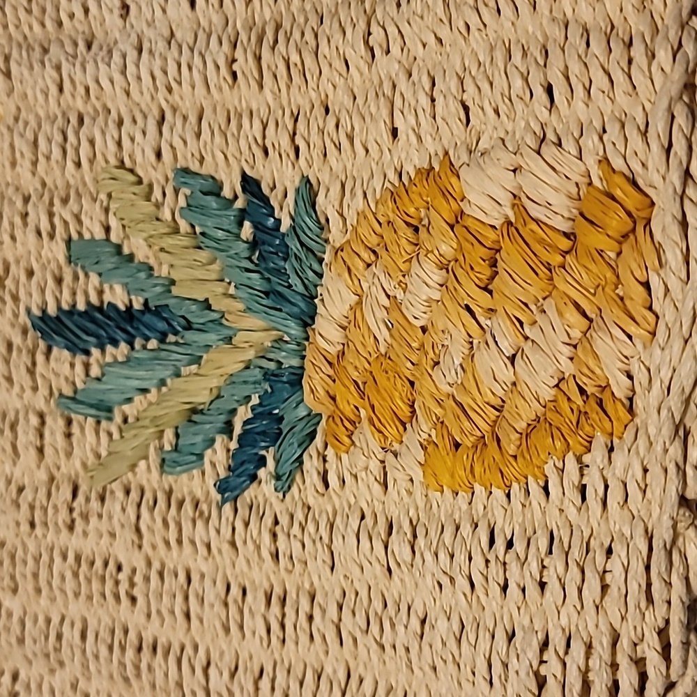 Straw Studios Pineapple Embroidered Crossbodyhand… - image 2